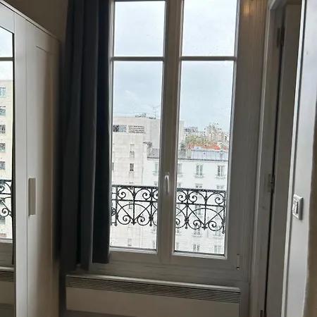 Sunshine Near Eiffel Tower Paris