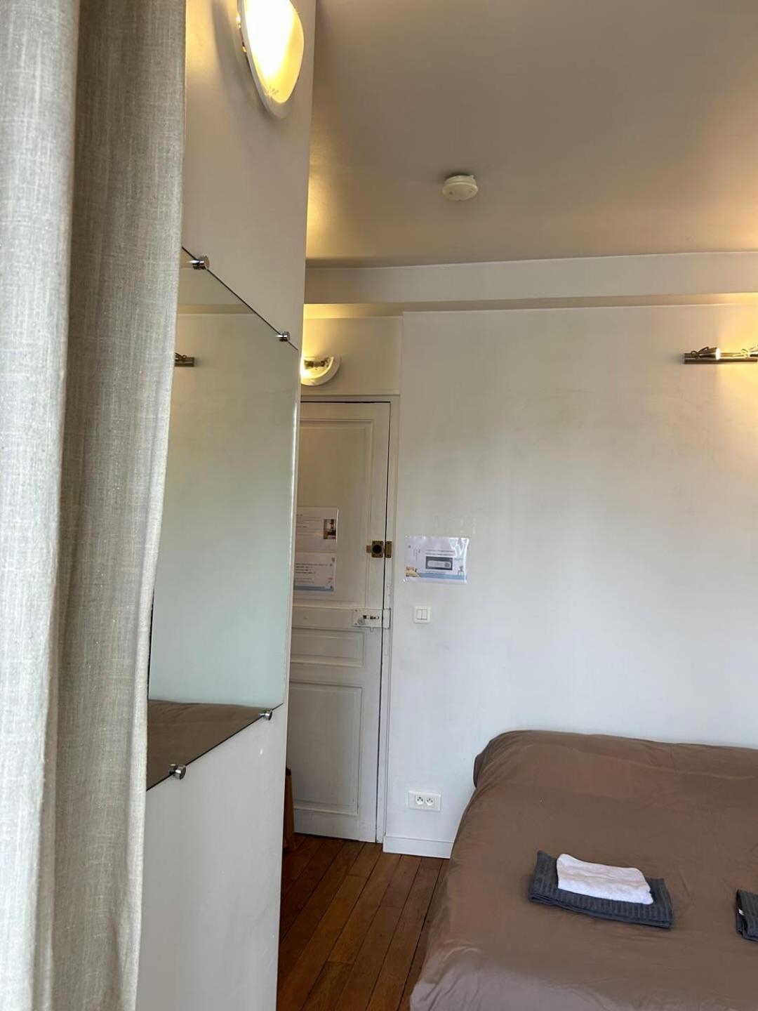 Apartment Sunshine Near Eiffel Tower Paris